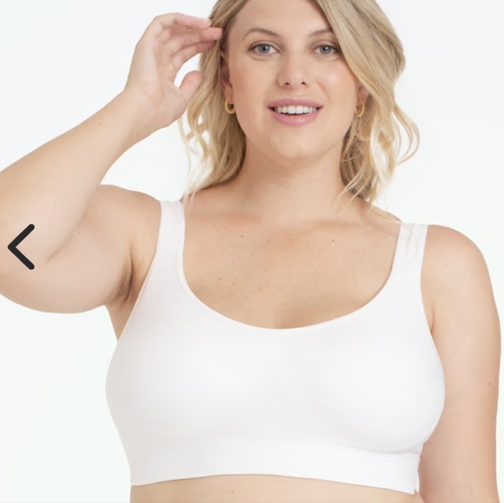 BNWT Shapermint Wireless Shaper Bra And Bralette Bundle